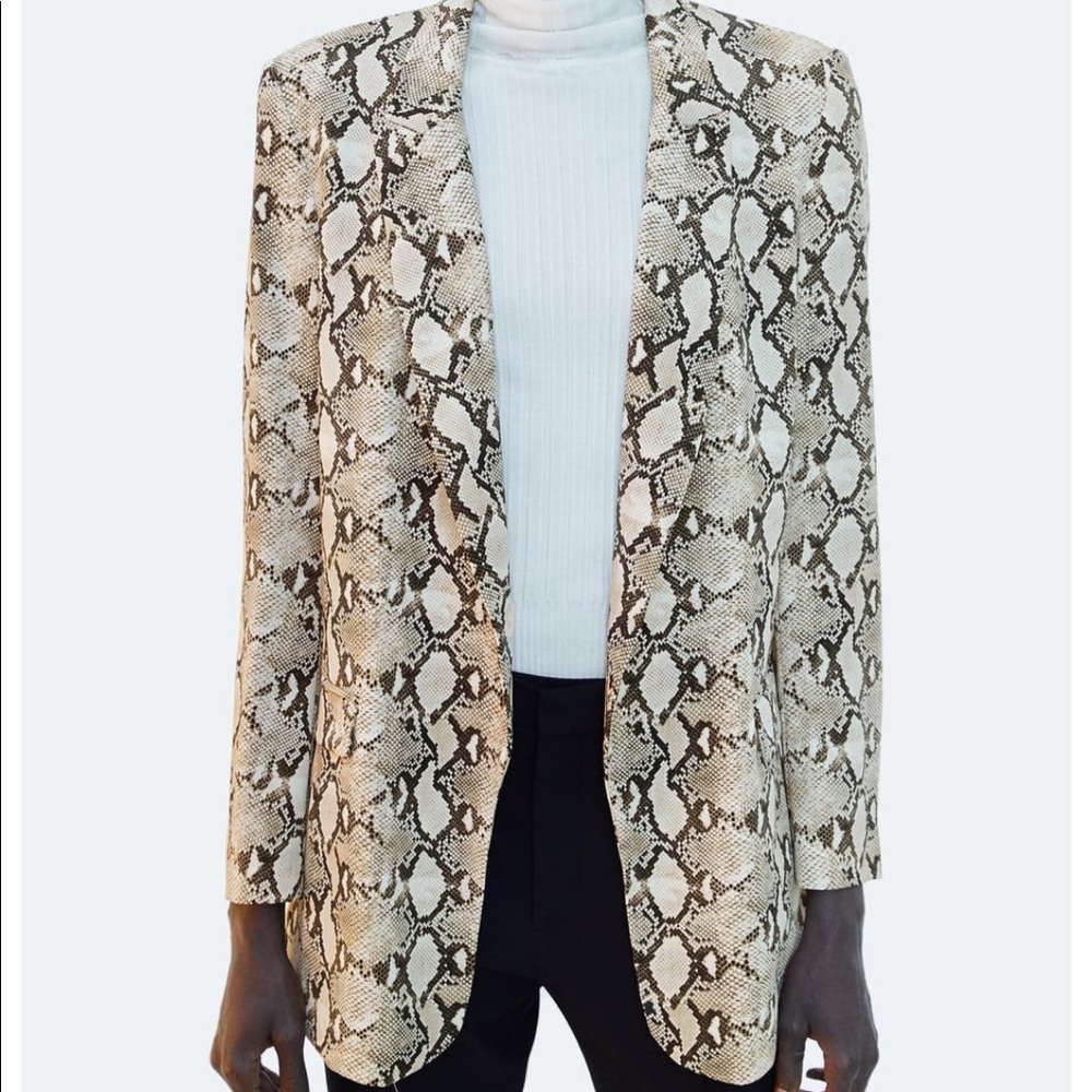 Zara snakeskin blazer xs
